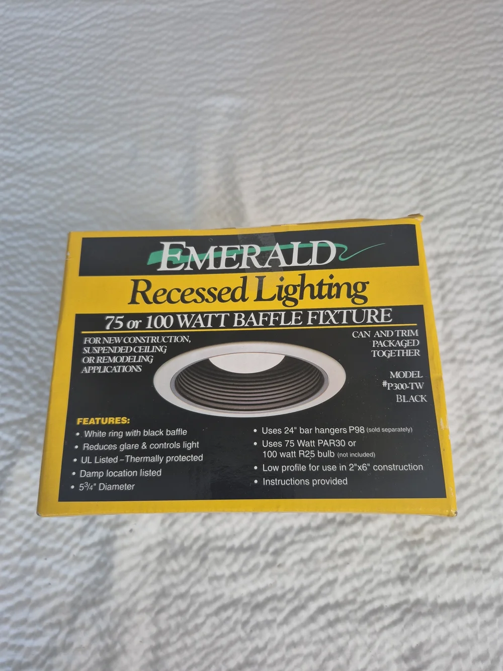 Emerald compact recessed